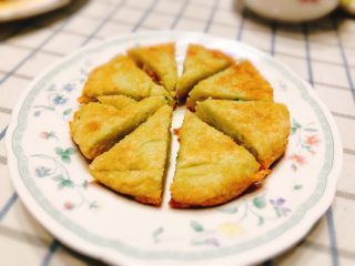 16、早餐豆渣饼-被遗弃的豆渣大变身,成品图:一块争气的饼。