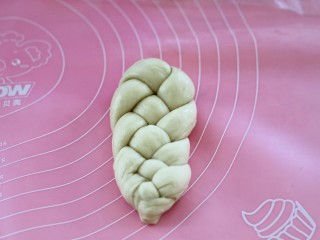 16、酒酿排包,以此类推编成四股辫