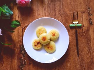 12、中式点心+土豆饼,美味早餐开始咯在拍一张