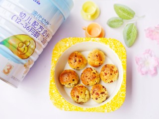 10、奶香蔓越莓米粉球,超好吃～