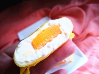 12、芒果班戟,冷藏后味道更好。