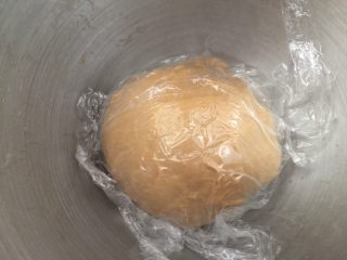 7、奇亚籽咖啡12连迷你面包,盖上保鲜膜进行一发