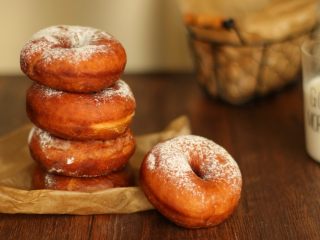 25、甜甜圈,成品