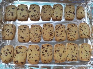 12、情人节之蔓越莓饼干,烤好取出