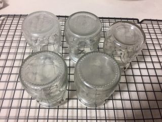 2、可以倒扣的自制老酸奶（面包机版）,捞出沥干水放凉。