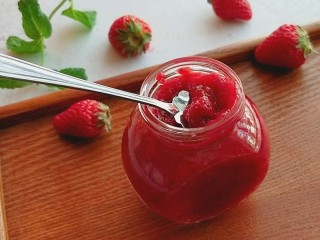 14、自制无添加草莓酱,成品图