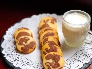 9、双色曲奇,美美的下午茶☕️