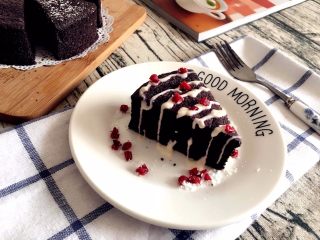 3、【无烤箱版】黑米蛋糕,美味不可挡~