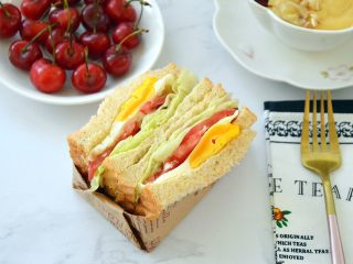 17、全麦吐司,也可以做成三明治