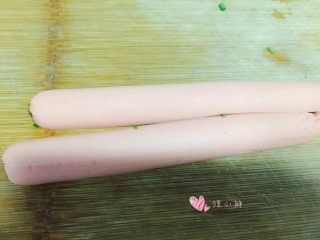 5、葱花火腿卷,火腿一根