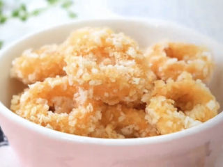 15、黄金鱿鱼圈,起锅装盘，开吃????