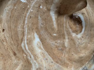 14、巧克力????cake,翻拌均匀