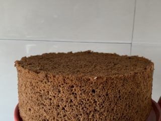 16、巧克力????cake,预热烤箱140度30分钟后转120度烤25分钟