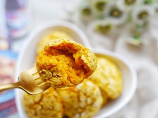 15、南瓜燕麦饼,好吃到停不下来。