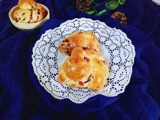 20、蔓越莓面包,大爱的蔓越莓面包，奶香味十足。带有满月咩的酸甜，美腻。