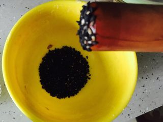 22、花朵面包,蘸黑芝麻