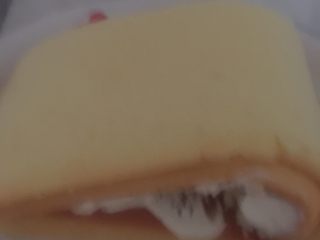 30、黄桃奶油蛋糕卷,卷好的蛋糕卷^ ^