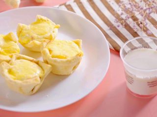 16、15分钟下午茶,芝士满满吐司杯,出炉!吃一口满满的芝士和少女心嘻嘻