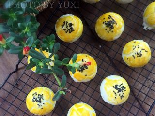 30、蛋黄酥，纯纯的诱惑,成品