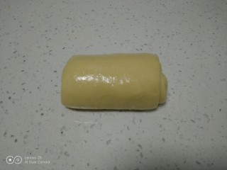 11、手撕面包,卷起