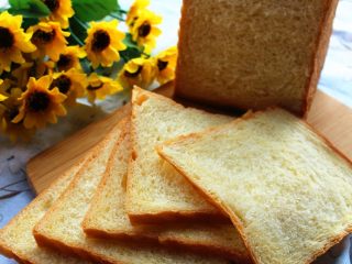 18、全蛋吐司,成品图