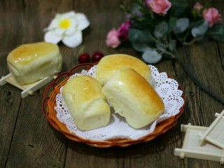 11、纯牛奶小吐司,成品图