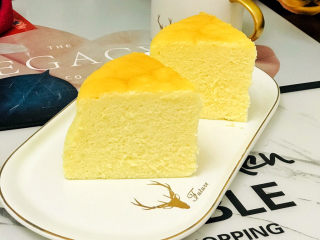 21、酸奶芝士蛋糕,颤颤巍巍的酸奶芝士蛋糕就做好了