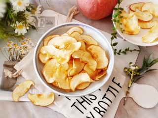 16、烤苹果片,凉凉后就是脆脆的