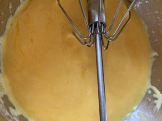 3、方蛋糕????,放油油放牛奶