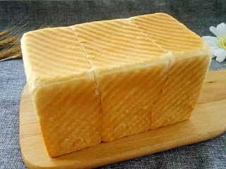 14、牛奶吐司,成品图