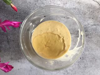 8、甜甜圈????烤箱版,加入玉米油