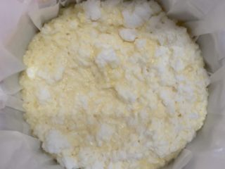 33、零失败魔法蛋糕,倒入模具。