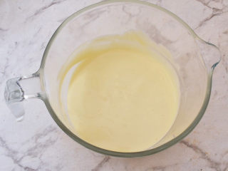 11、半熟芝士蛋糕,翻拌均匀