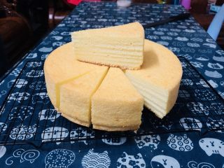 26、十寸戚风蛋糕(不开裂),切块