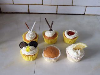 13、小巧杯子蛋糕,成品图。