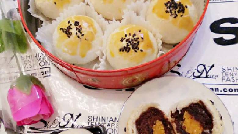 苏式月饼蛋黄酥