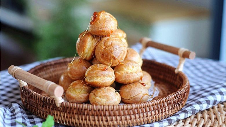 不一样的泡芙卡仕达焦糖泡芙塔