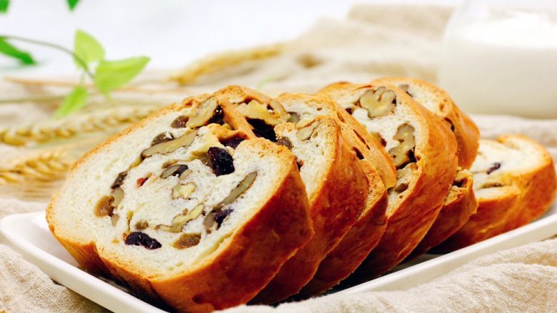 最爱面包新疆三果大列巴