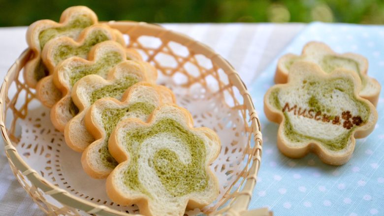 抹茶双色梅花吐司波兰种