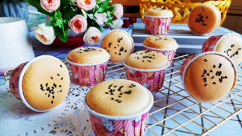 香橙海绵纸杯蛋糕不开裂不回缩