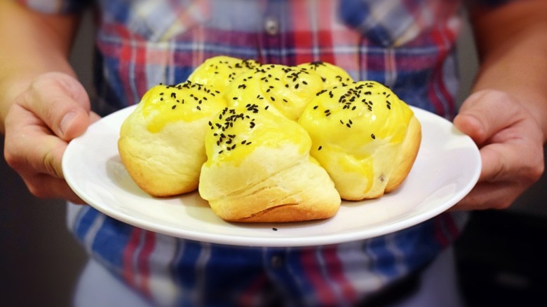 奶香葡萄干小面包电饭锅版