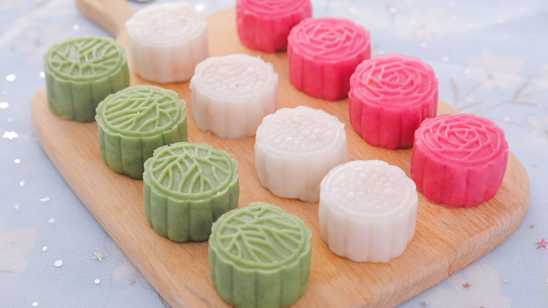 粉嫩软萌又低脂的冰皮月饼既解馋又不胖