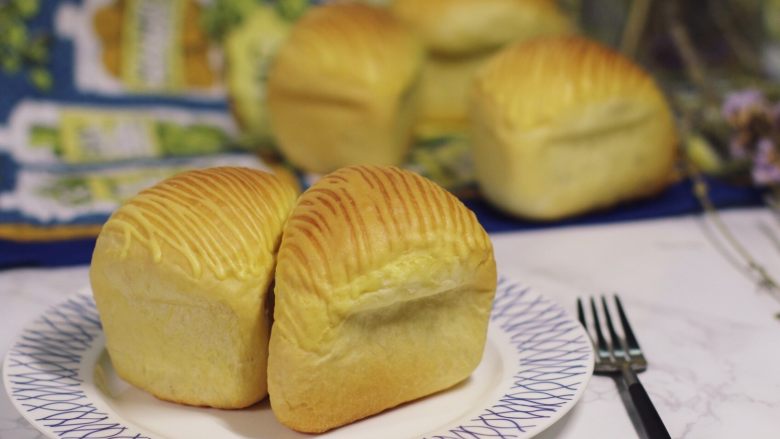 红薯酥皮小面包