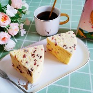 蔓越莓小米蒸糕