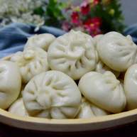 香葱猪肉馅小包子