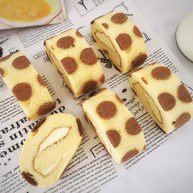 波点奶油蛋糕卷