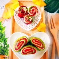 吃掉一朵花柳绿桃红三色花样馒头