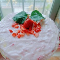 草莓酸奶蒸蛋糕