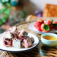 网红粉色雪花酥