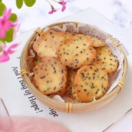 芝麻薄脆饼干